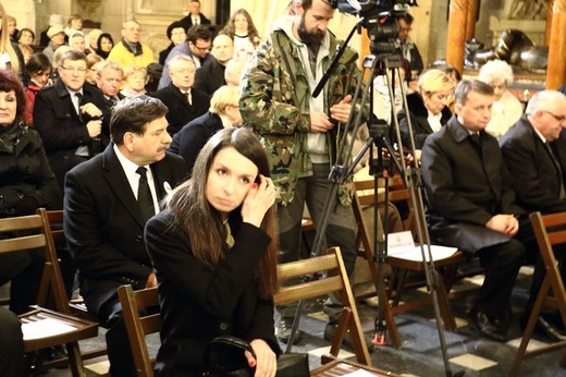 5. rocznica pogrzebu Lecha i Marii Kaczyńskich