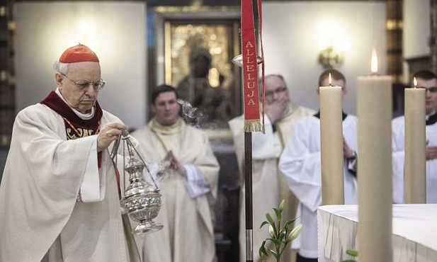 Kard. Baldisseri: bądźmy miłosierni