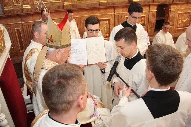 Obłóczyny i lektorat w Paradyżu