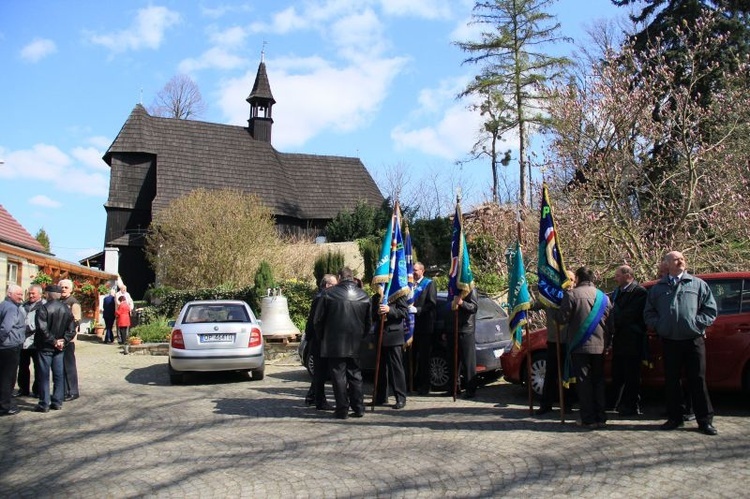 Poświęcenie dzwonów w Kluczu