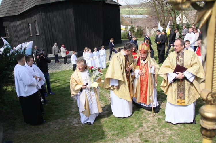 Poświęcenie dzwonów w Kluczu