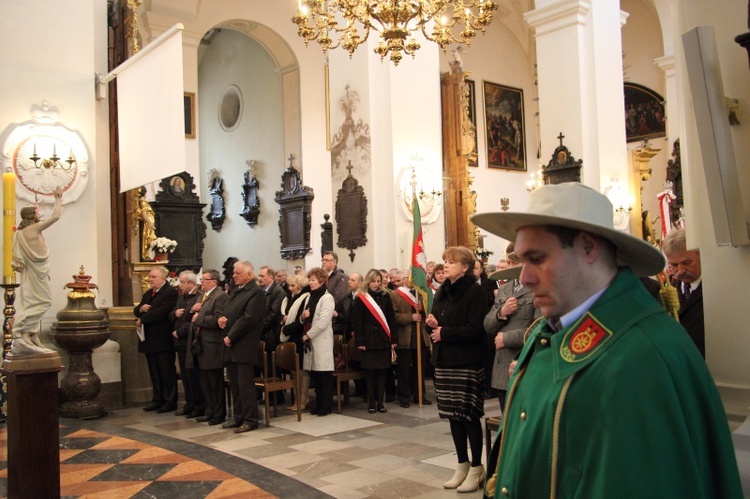 Poświęcenie sztandaru pszczelarzy