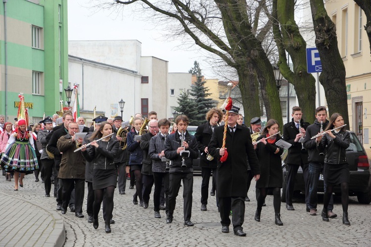 Poświęcenie sztandaru pszczelarzy