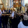Pożegnanie symboli ŚDM w radomskiej katedrze