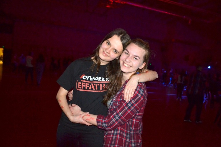 Charytatywna zabawa w Łącku