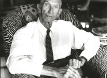 W filmie znalazły się również krótkie animowane sekwencje, w tym aresztowanie Karskiego