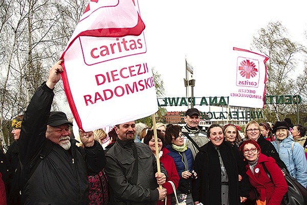 Do Łagiewnik przyjechali pracownicy i wolontariusze Caritas  z całej Polski