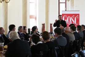 Ks. dr Tomasz Jaklewicz był gościem inauguracyjnego spotkania formacyjnego duszpasterstwa parlamentarzystów i samorządowców