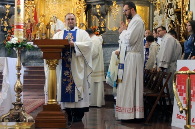 Maturzyści z diecezji radomskiej na Jasnej Górze