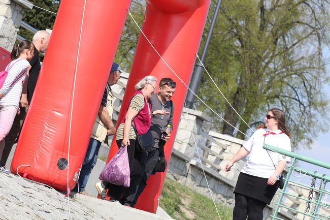 Inauguracja sezonu turystycznej żeglugi śródlądowej na Odrze w Nowej Soli.