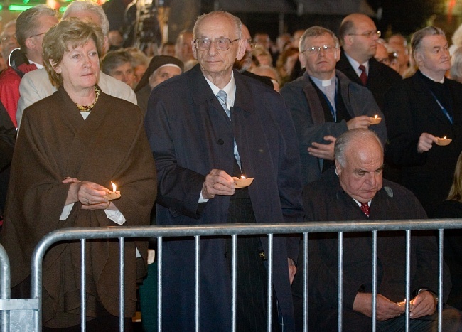 Władysław Bartoszewski w obiektywie "Gościa"