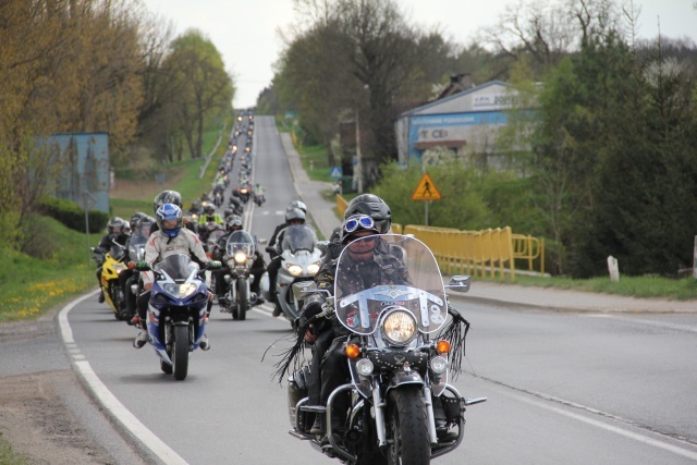 Pielgrzymka motocyklistów do Rokitna