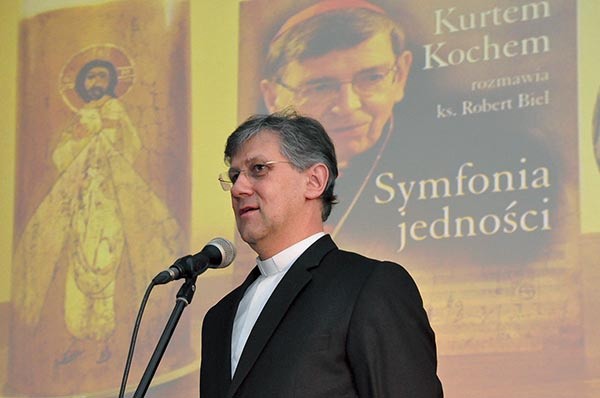  Teologię kard. Kocha przybliża polskiemu czytelnikowi  ks. Robert Biel