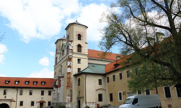 Tyniecki pomnik historii