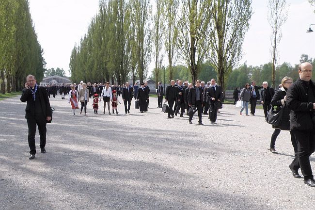 Pielgrzymka kapłanów do Dachau