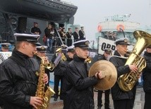 Pierwszomajowy piknik na ORP Błyskawicy 