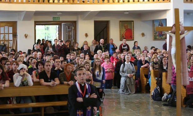 Powitanie w kościele parafialnym w Nidku
