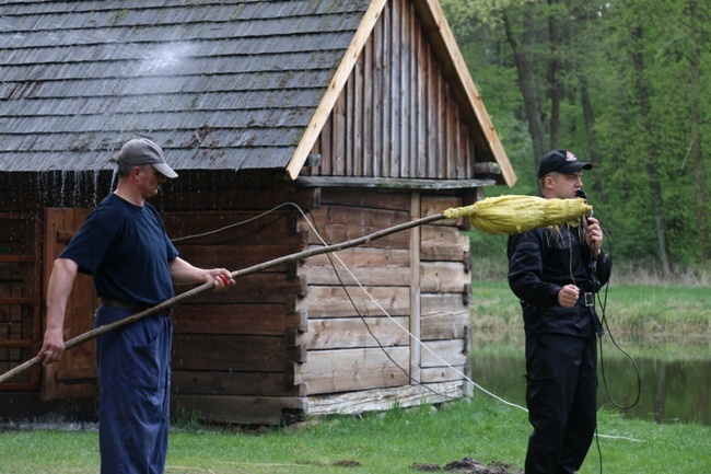 "Pali się! Majówka ze strażakiem Waldkiem"