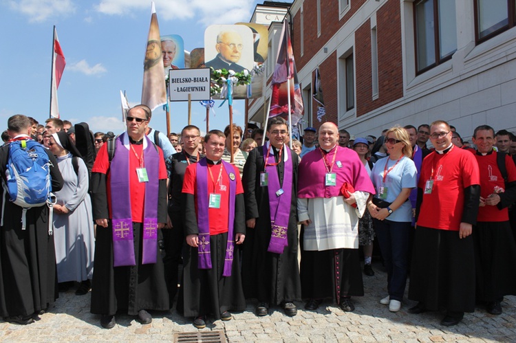 Od św. Jana Pawła II do św. Faustyny