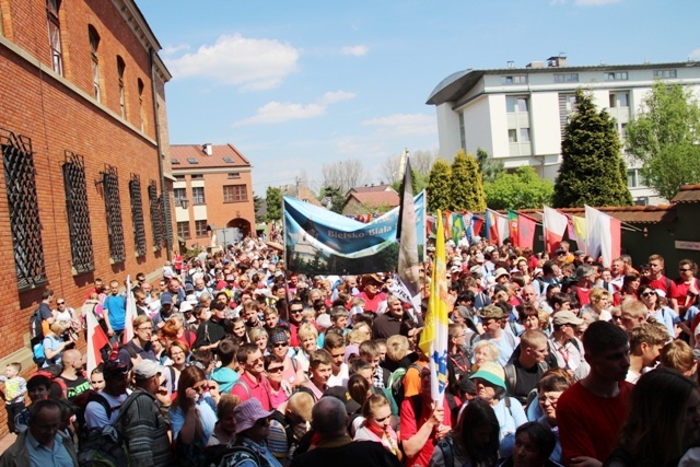 Doszli z Hałcnowa do Łagiewnik po raz trzeci