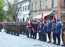 Sandomierskie obchody majowego święta na rynku  Starego Miasta 