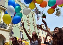 Nie chcą żyć na marginesie