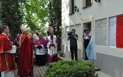 Błogosławieństwo pamiątkowej tablicy