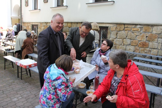 Pielgrzymka AK do Tuchowa 