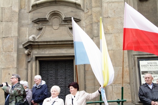 Procesja ku czci św. Stanisława z Wawelu na Skałkę - cz. 1