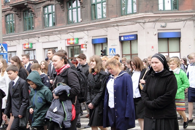 Procesja ku czci św. Stanisława z Wawelu na Skałkę - cz. 1