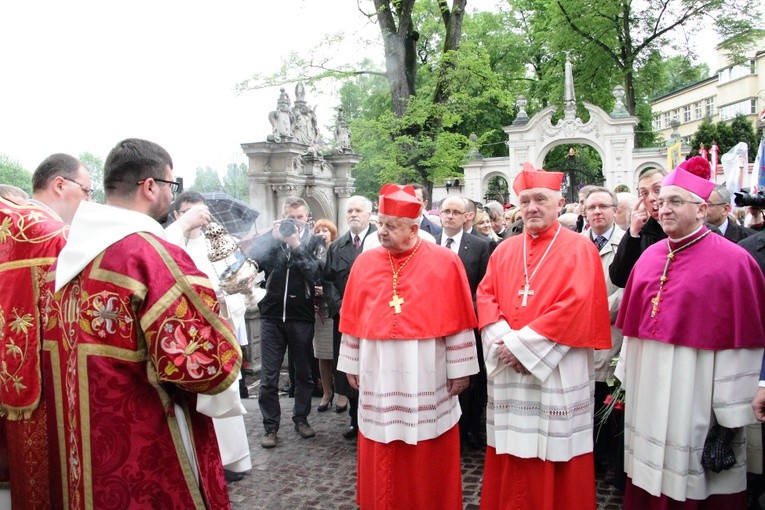 Procesja ku czci św. Stanisława z Wawelu na Skałkę cz. 2