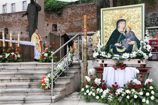 Procesja ku czci św. Stanisława z Wawelu na Skałkę cz. 2