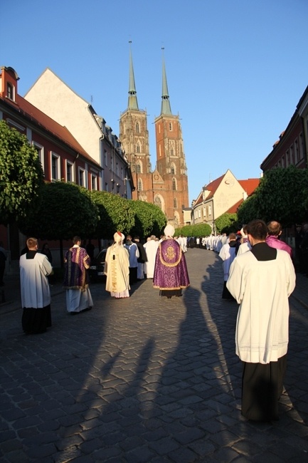 Wrocław żegna bp. Józefa Pazdura