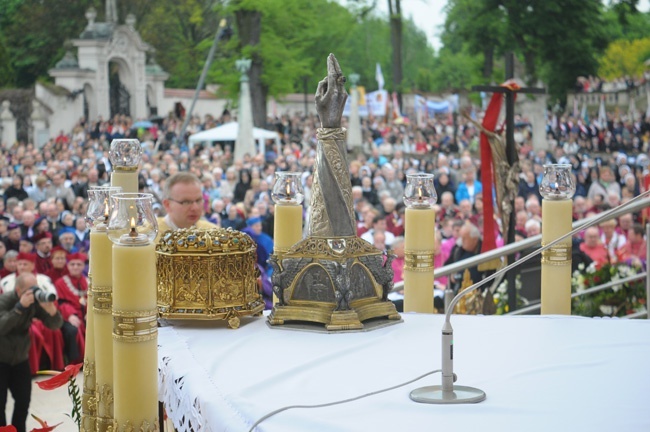 Procesja ku czci św. Stanisława z Wawelu na Skałkę cz. 3