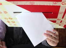 Na Warmii i Mazurach wygrywa Komorowski