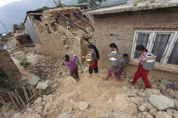 Kolejne silne trzęsienie ziemi w Nepalu