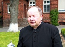 Ks. proboszcz Józef Zyzik 