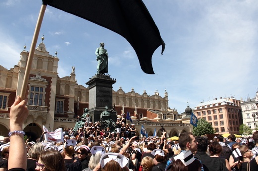 Andrzej Duda na proteście pielęgniarek