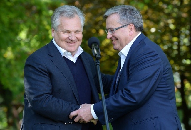 Kwaśniewski poparł Komorowskiego, Duda reaguje