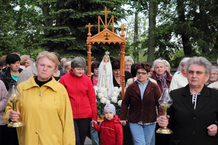 Nabożeństwo fatimskie w Głogowcu