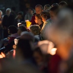 Lourdes, procesja różańcowa