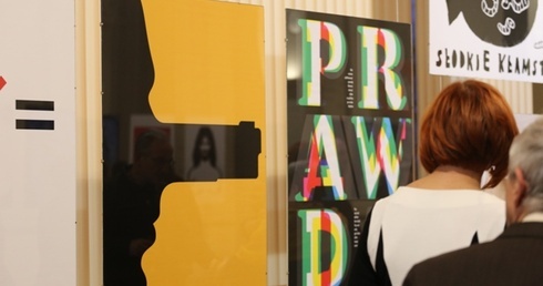 Sesja na temat prawdy będzie rozwinięciem debaty podjętej przez artystów