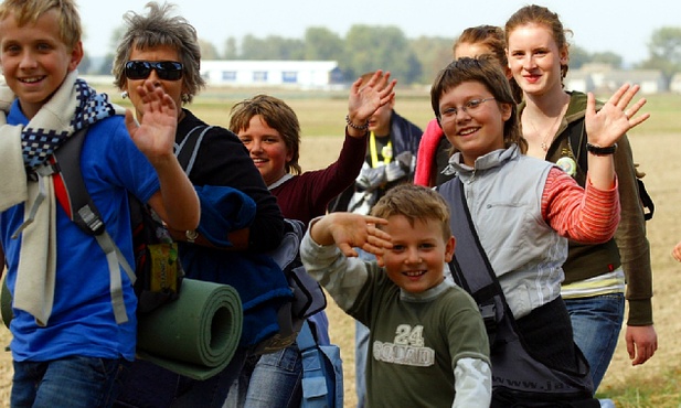 Wspólnoty zalęknione dalekie od chrześcijaństwa