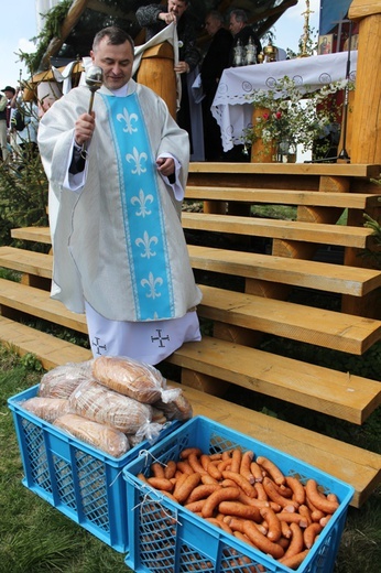 VII Rajd "Szlakami św. Jana Pawła"  na Bendoszkę - cz. 2