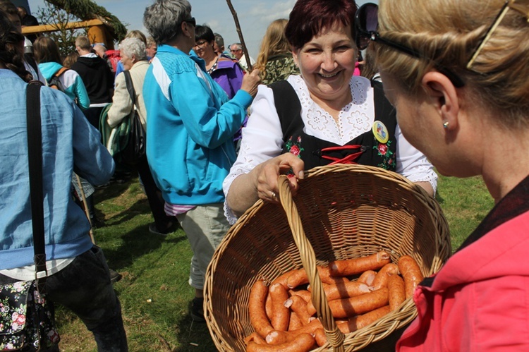 VII Rajd "Szlakami św. Jana Pawła"  na Bendoszkę - cz. 2