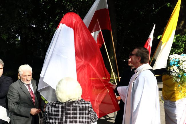 Odsłonięcia pomnika bp. Albina Małysiaka