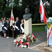 Odsłonięcia pomnika bp. Albina Małysiaka