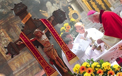  Gościem specjalnym był bp Zbigniew Kiernikowski, ordynariusz diecezji legnickiej