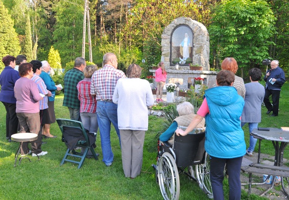 Ave Maria na Dąbrowach