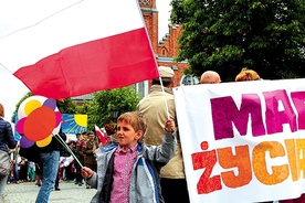 Marsz dla Życia i Rodziny to również manifestacja patriotyzmu 